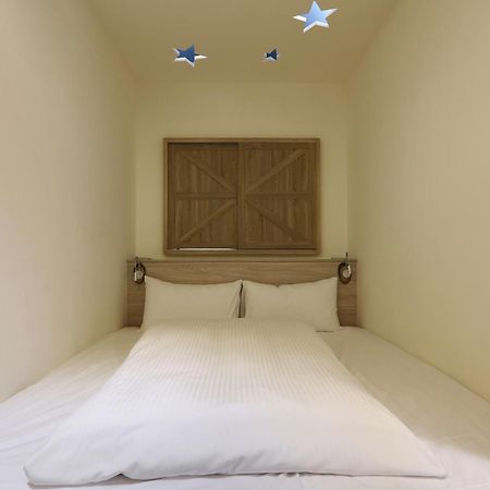 Mini Hotels Taizhong Zewnętrze zdjęcie